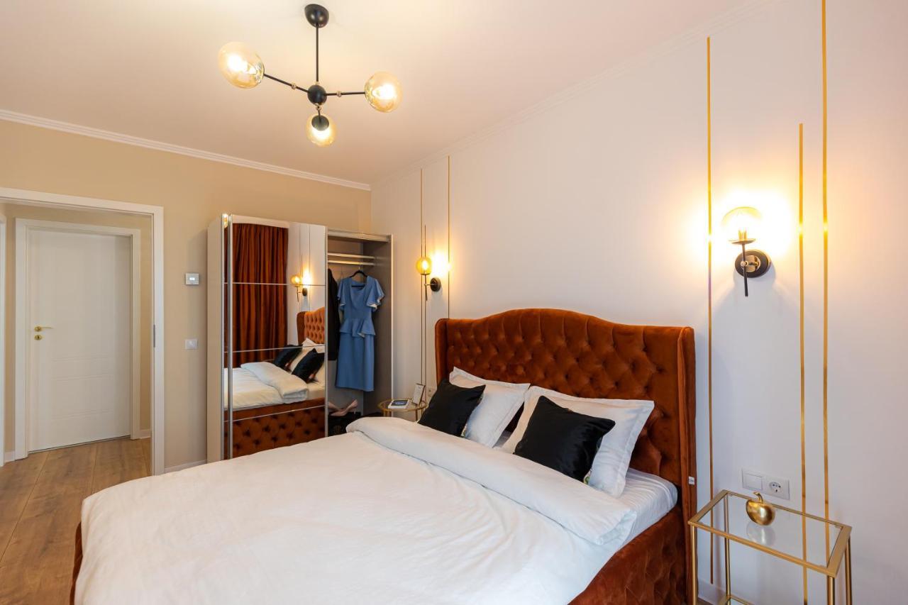 كلوج-نابوكا Moon Luxury Apartment - Sunset View المظهر الخارجي الصورة