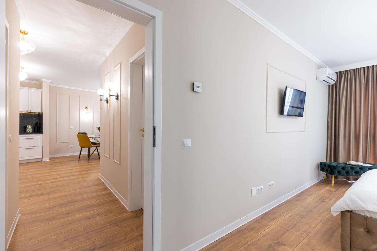 كلوج-نابوكا Moon Luxury Apartment - Sunset View المظهر الخارجي الصورة